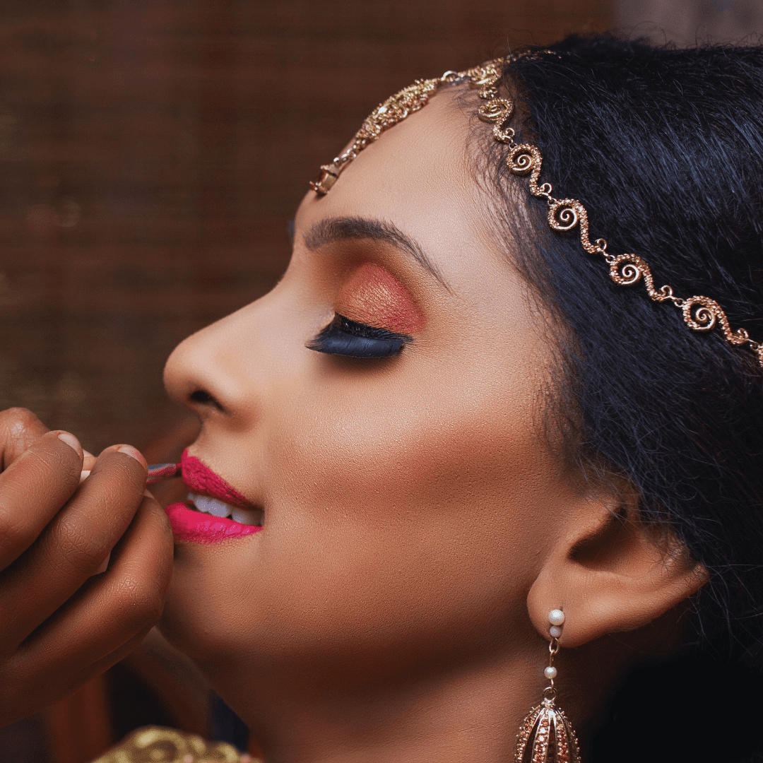 Makeup & Formal Dressing 30